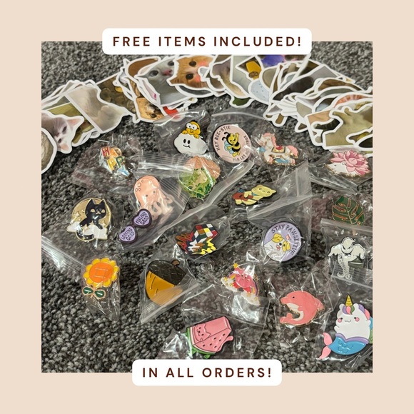 Mystery Clothing and Jewelry Box Bundle | $300 Value for $100 | Free Shipping - Picture 3 of 3